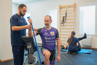 esercizi dolore alla spalla fisioterapia riabilitazione spalla cuffia dei rotatori